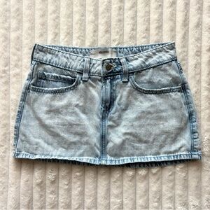 Hollister Light Wash Blue Denim Mini Skirt